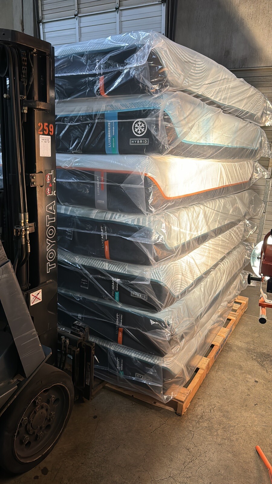 New California King TempurPedic ProAdapt 2.0 Medium Hybrid Mattress Sealed Bag