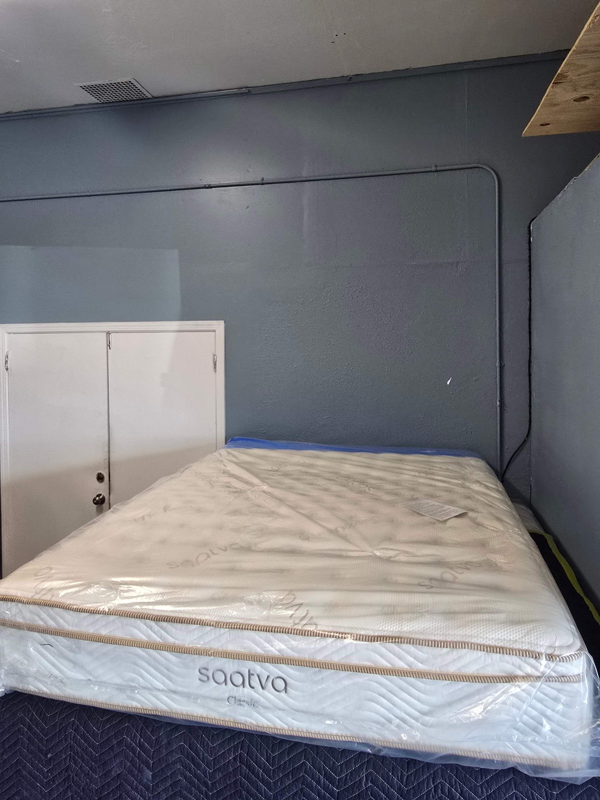 Saatva Classic 11.5 Queen/ Full