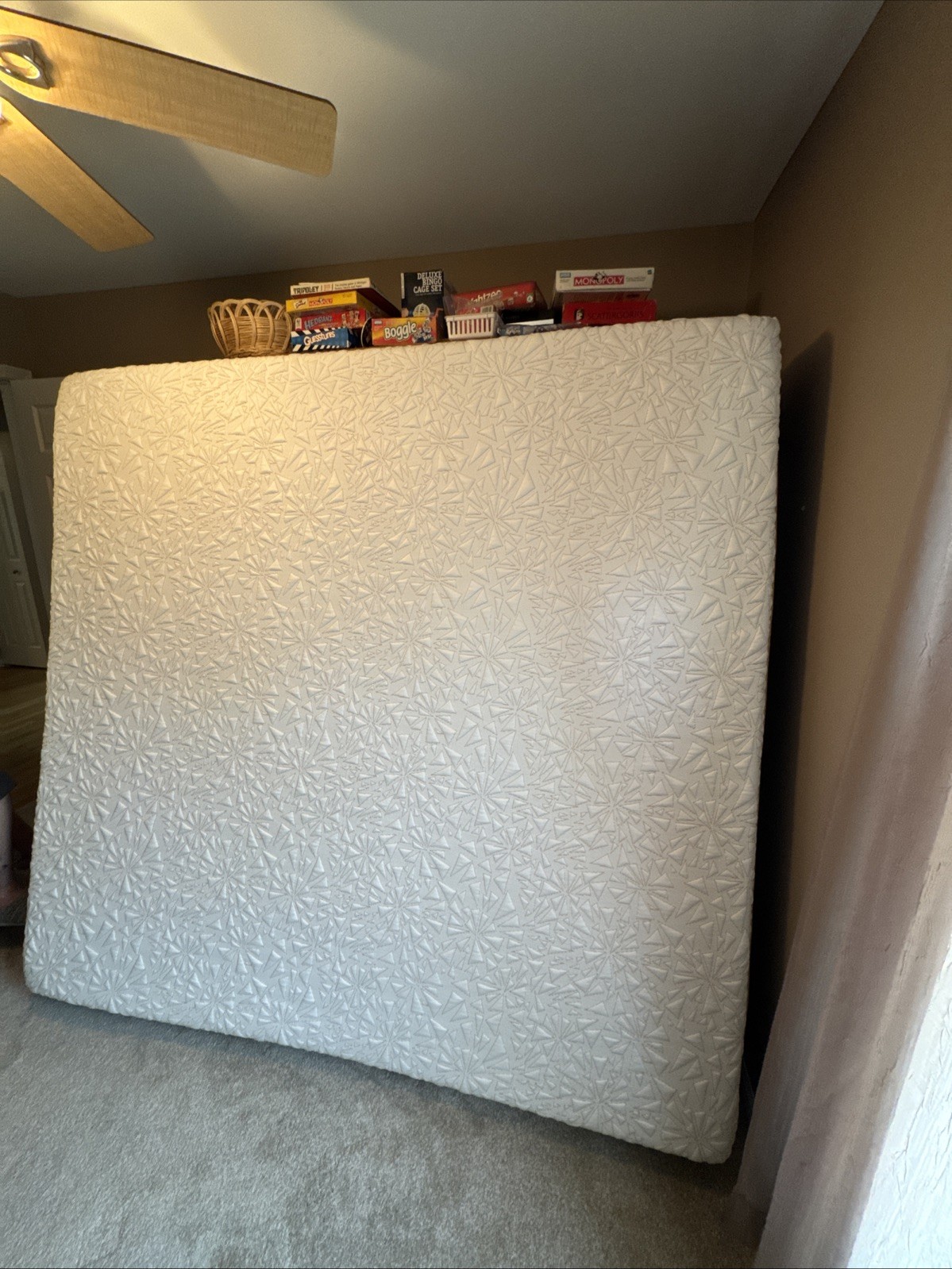 Bobopedic King Size Mattress w/ Plush And Firm Side NO DELIVERY DM if Interested