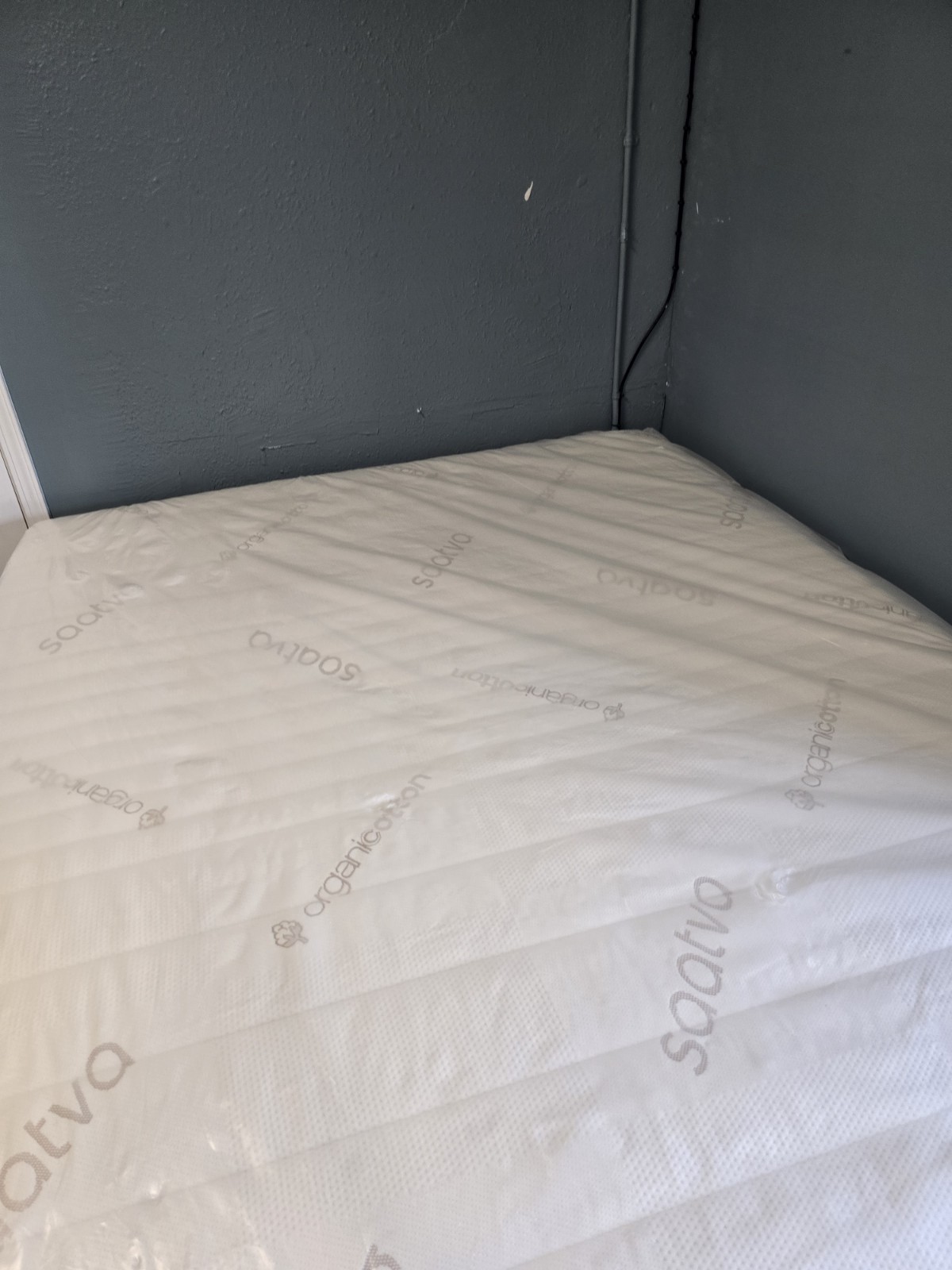 Saatva Zenhaven King Size Pure Latex No Inner Springs