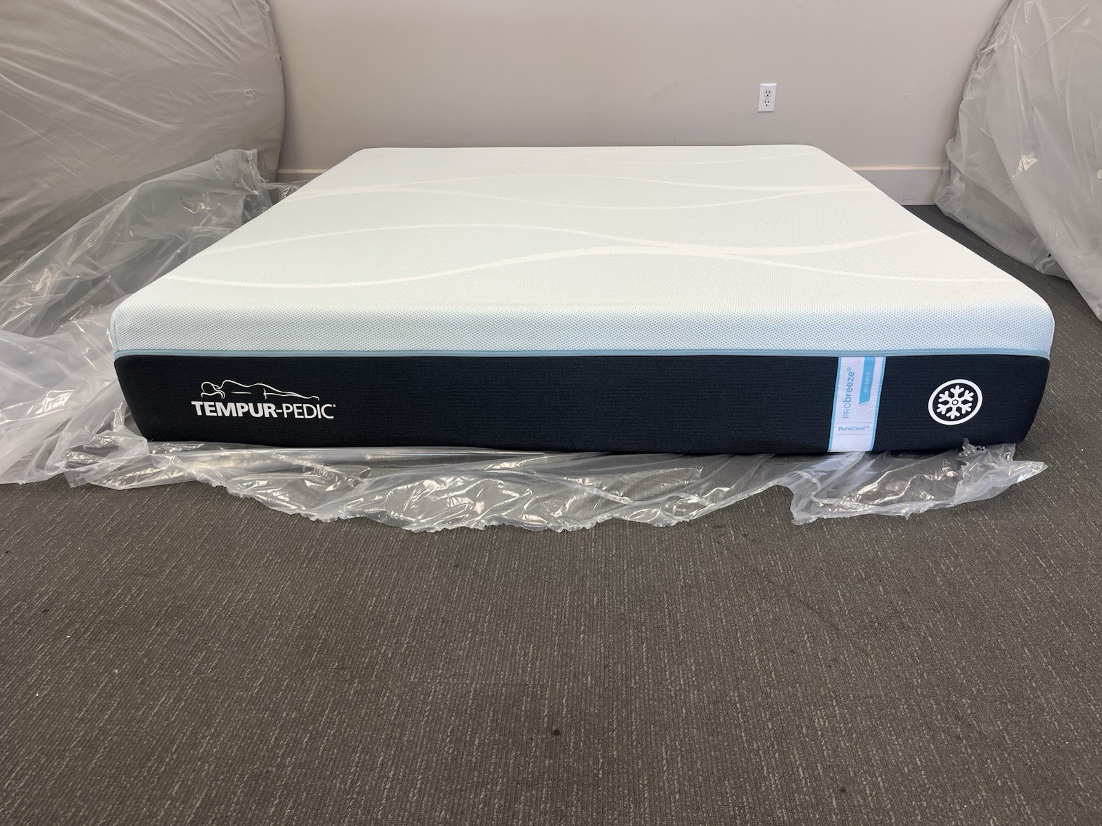 TEMPURPEDIC ProBreeze MEDIUM Hybrid King MATTRESS Free Shipping $5,099.00