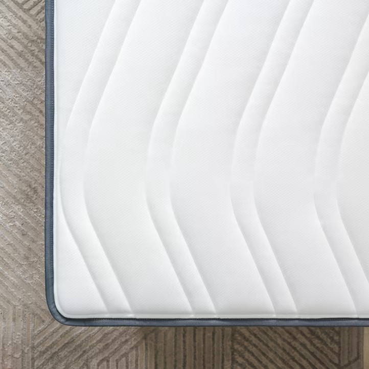 Zinus 8″ Innerspring Mattress with Euro Top, Twin-XL