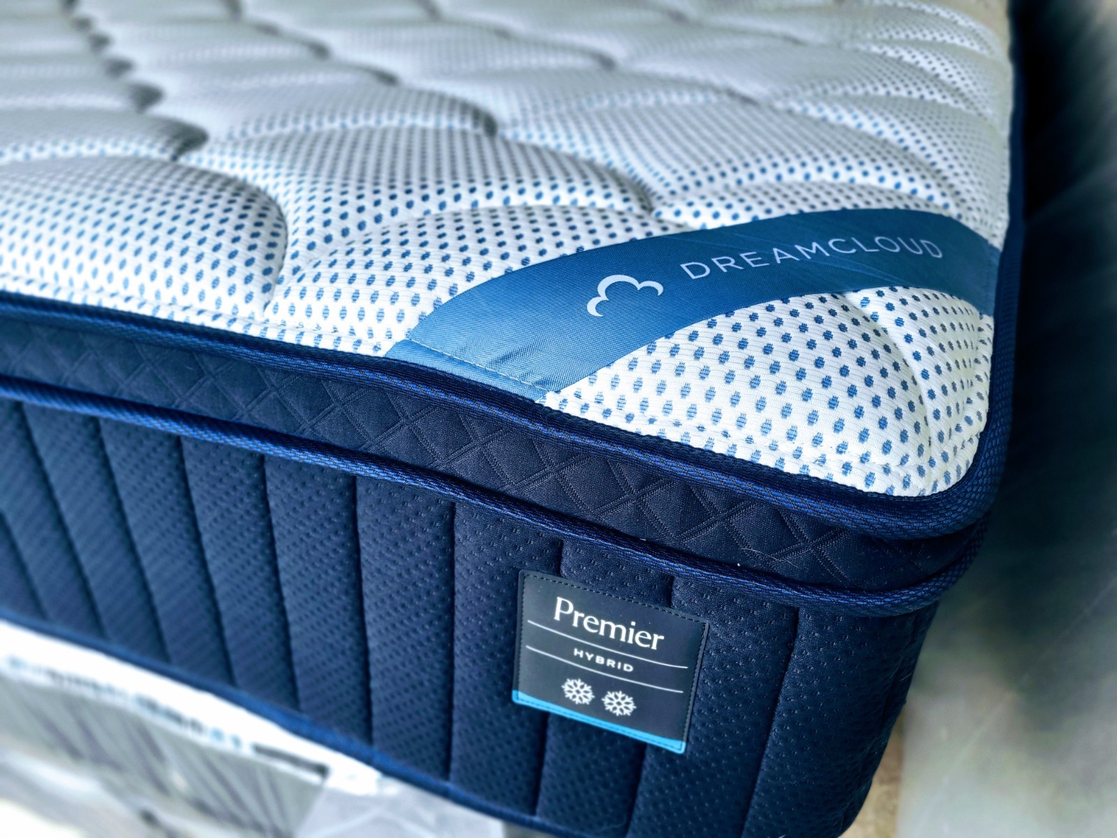 DreamCloud California King Size Mattress, 🤴 70% Discount Come Get It🛌🚗