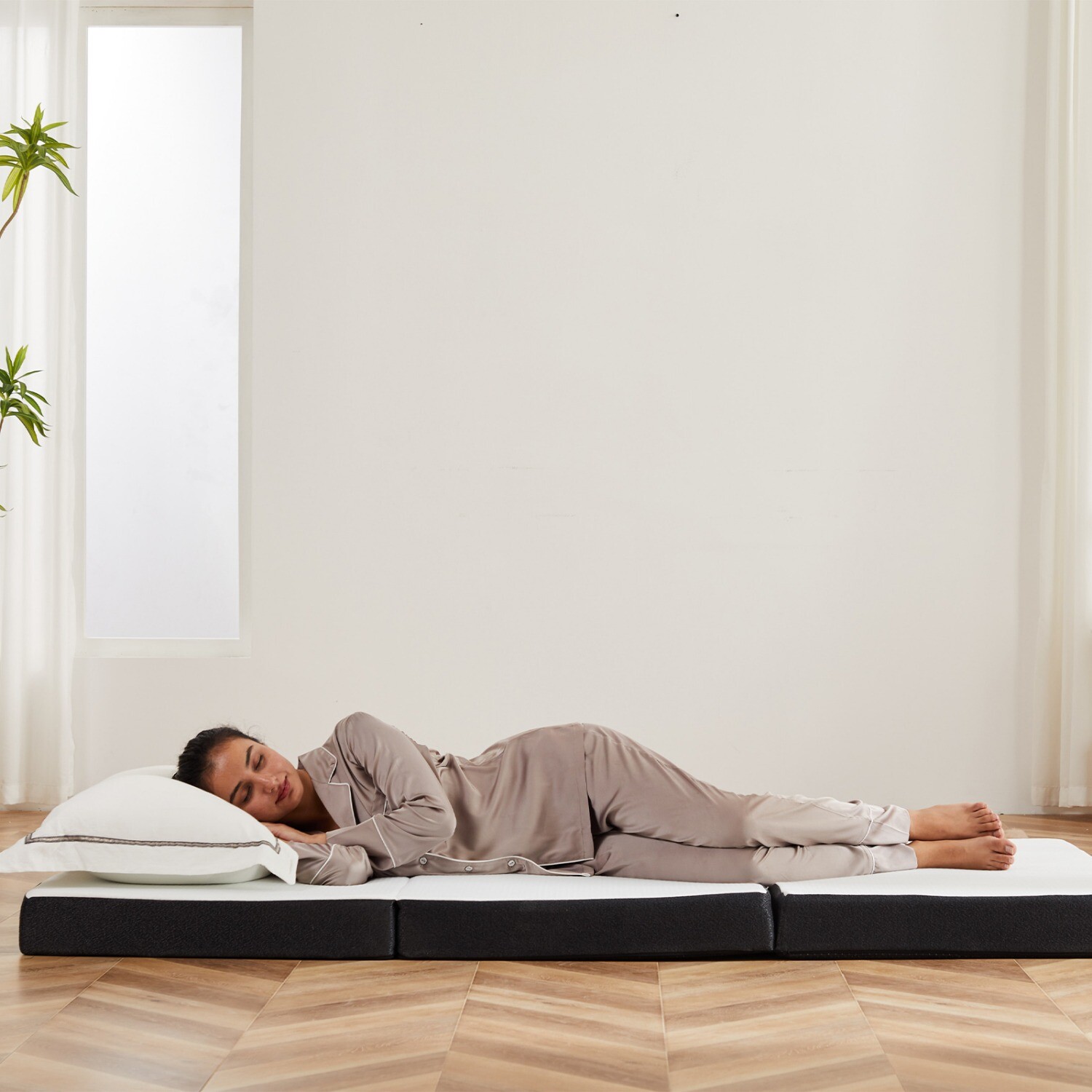 4″ Tri-fold Memory Foam Mattress,Portable Folding Floor Bed,with Washable Cover