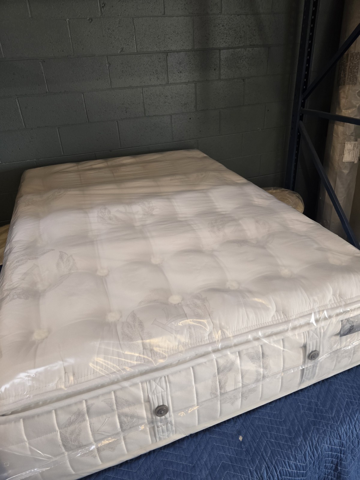 Kluft Signature Camellia Luxury Firm Mattress Full Size