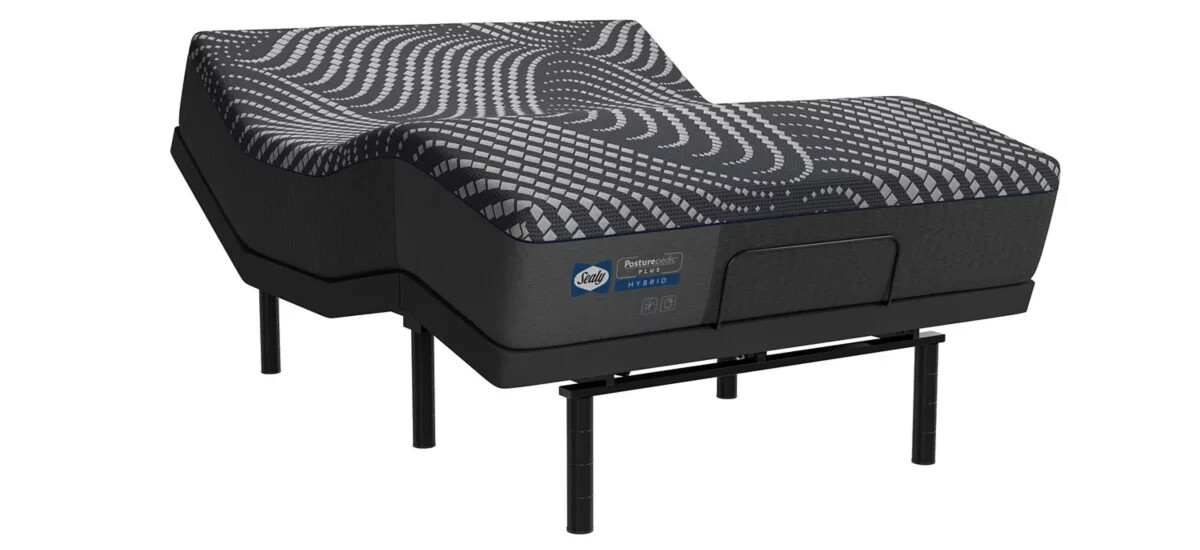 New Queen Sealy Posturepedic Plus Hybrid Albany Medium Mattress