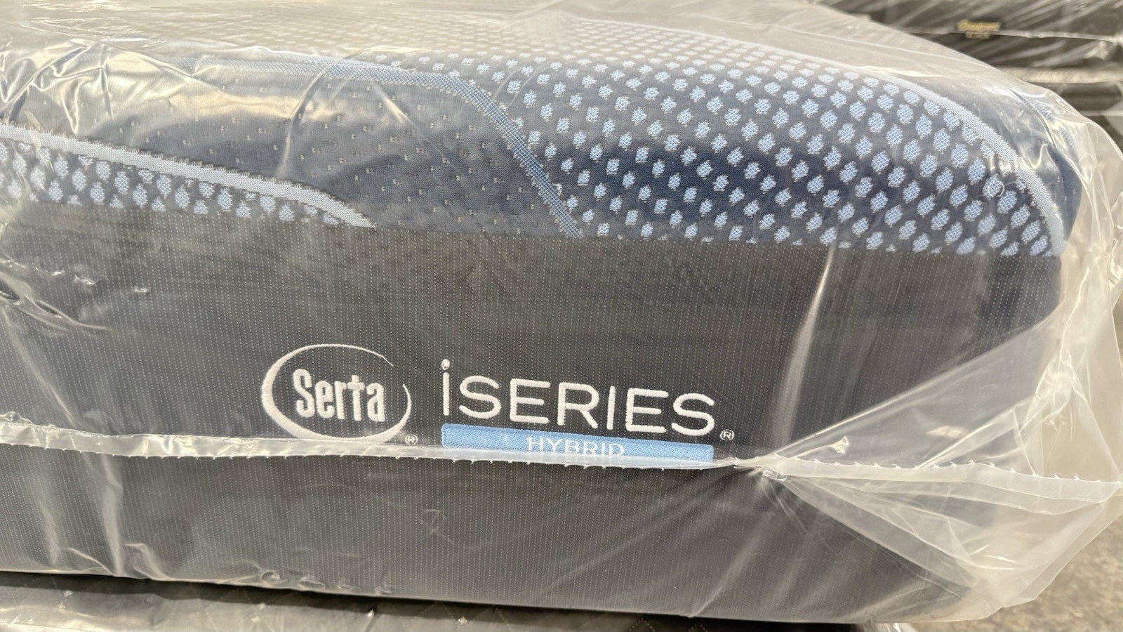 Serta iSeries 2.0 Hybrid 2000 Firm 12′ Mattress