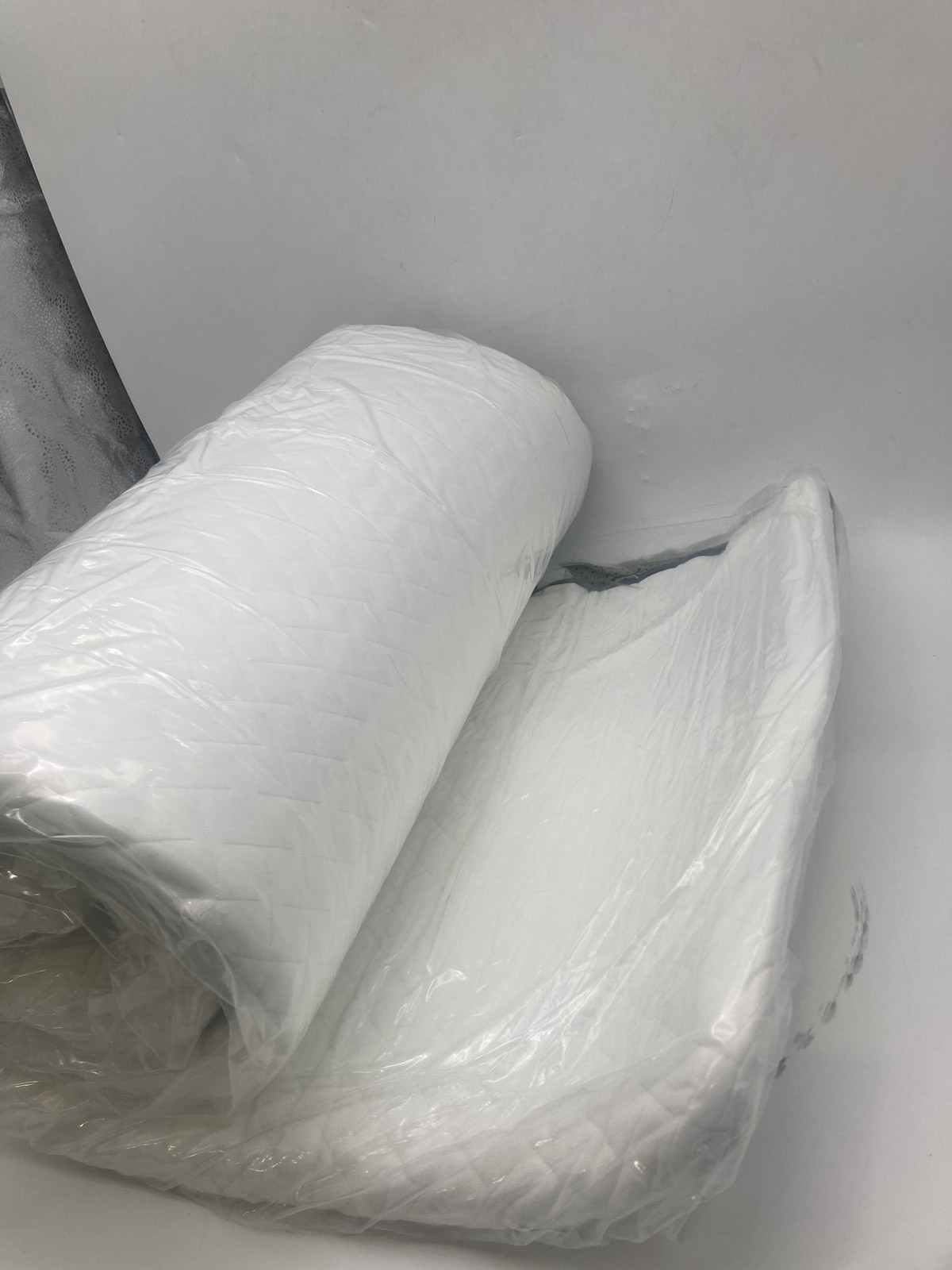 AVENCO TWIN SIZE MATTRESS
