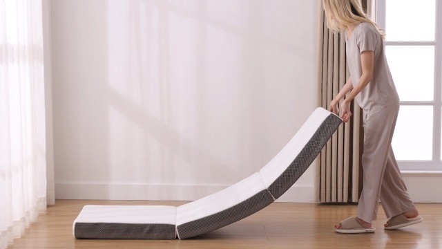 4-Inch Foldable Memory Foam Mattress – Tri-Folding Portable Bed for Travel, Camp