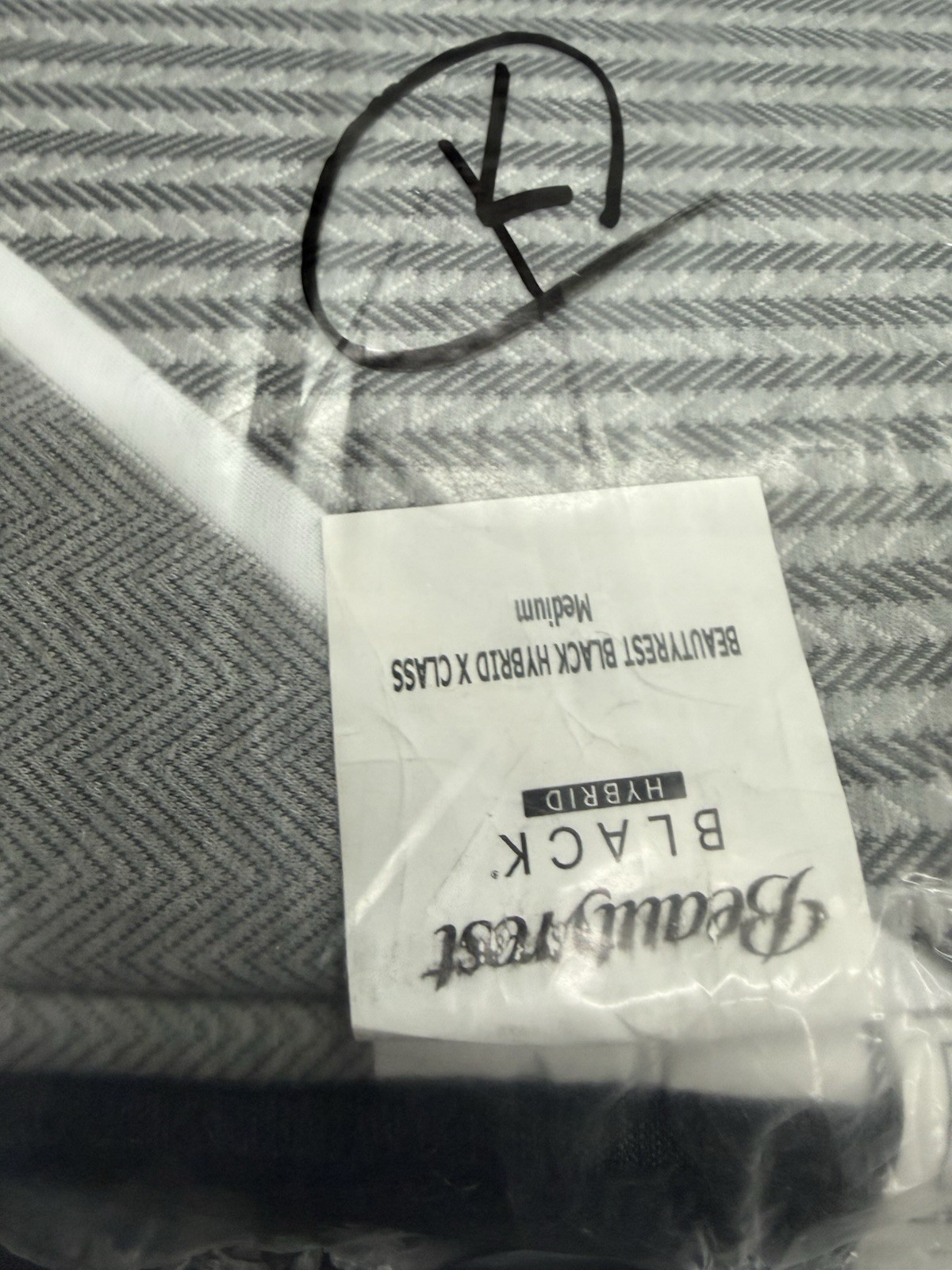 SIMMONS BEAUTYREST BLACK HYBRID X CLASS MEDIUM KING MATTRESS NEW CLOSEOUT