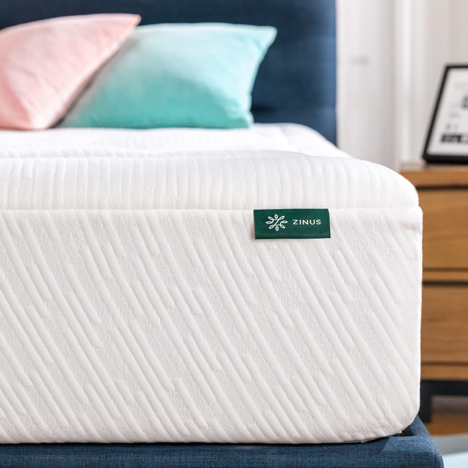 Memory Foam Mattress 12 Inch Twin White Pressure Relieving Zinus Cloud OEKO-TEX