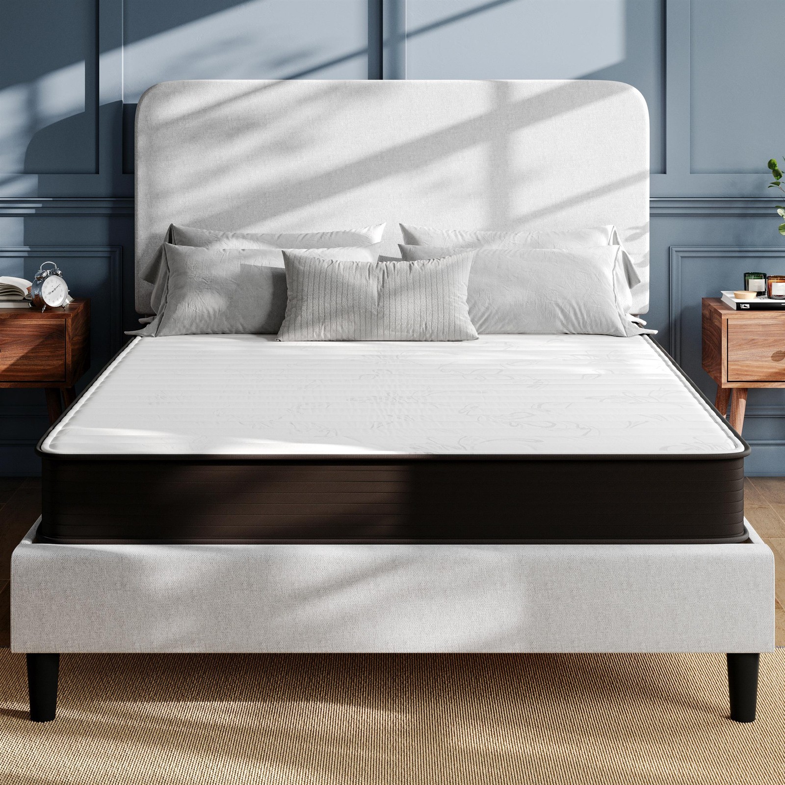 8″ Hybrid InnerSpring Queen Premium Cooling Mattress in a Box
