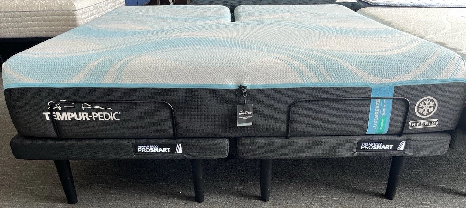 TempurPedic LuxeBreeze 2.0 Medium Hybrid Split Head King Mattress+ ProSmart Base
