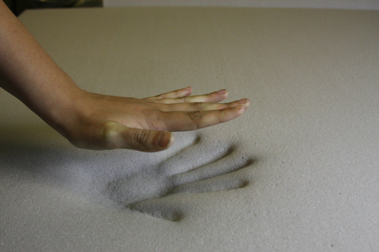 4 LB DENSITY 4″ KING MEMORY FOAM MATTRESS TOPPER
