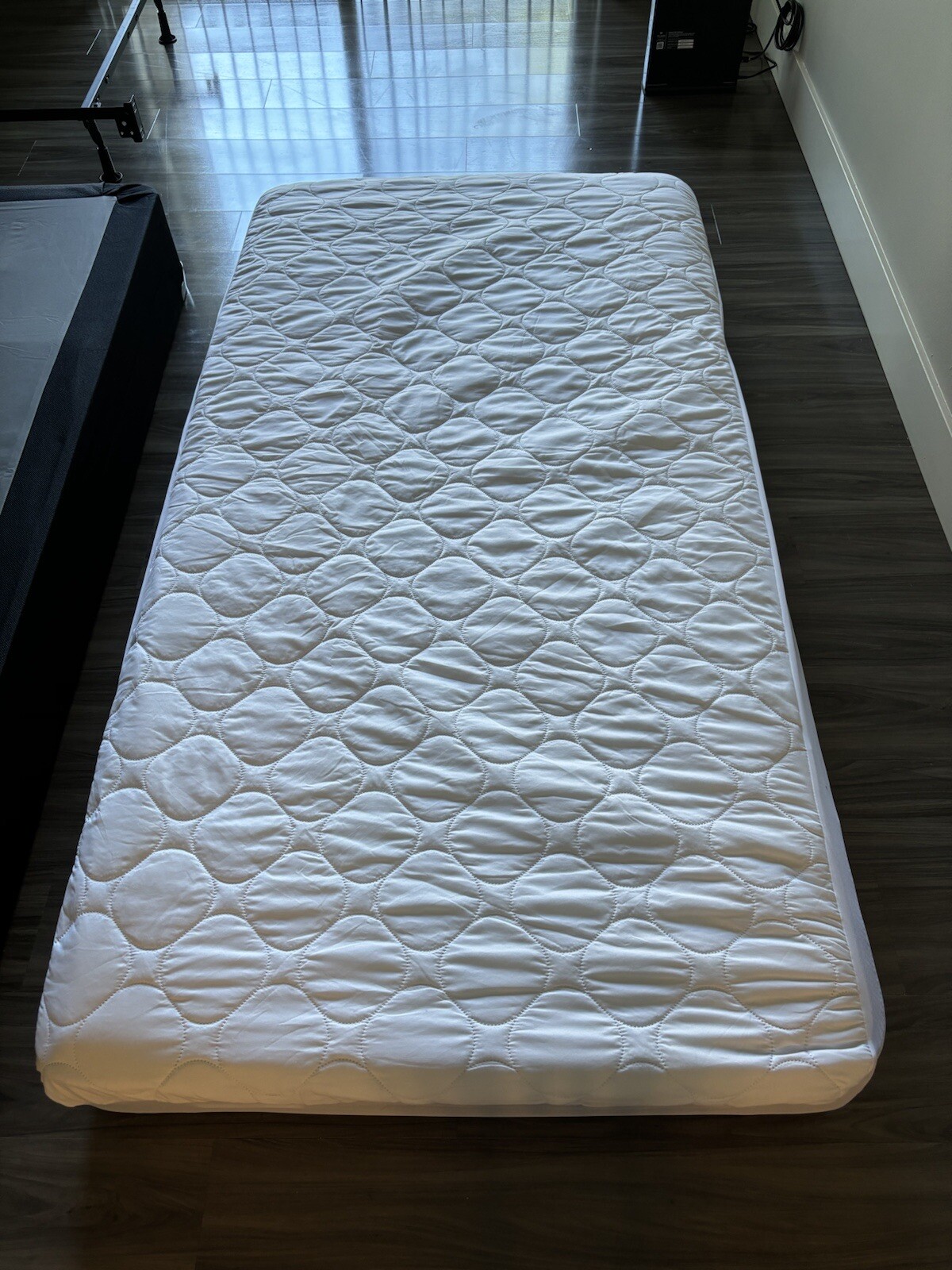 Sleepy’s Basic Innerspring Firm Mattress Twin Size Used Once + Frame And Cover