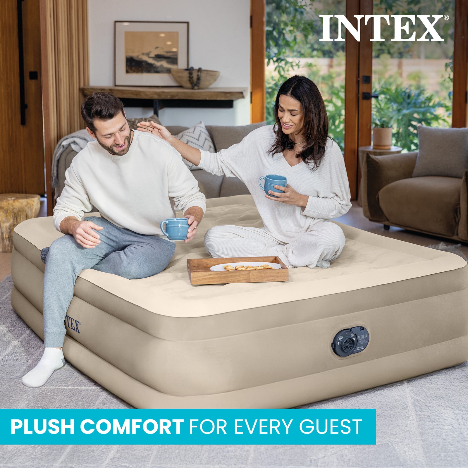 Intex 64427ED Dura-Beam Deluxe Ultra Plush Air Mattress w/Built-in Pump, Twin