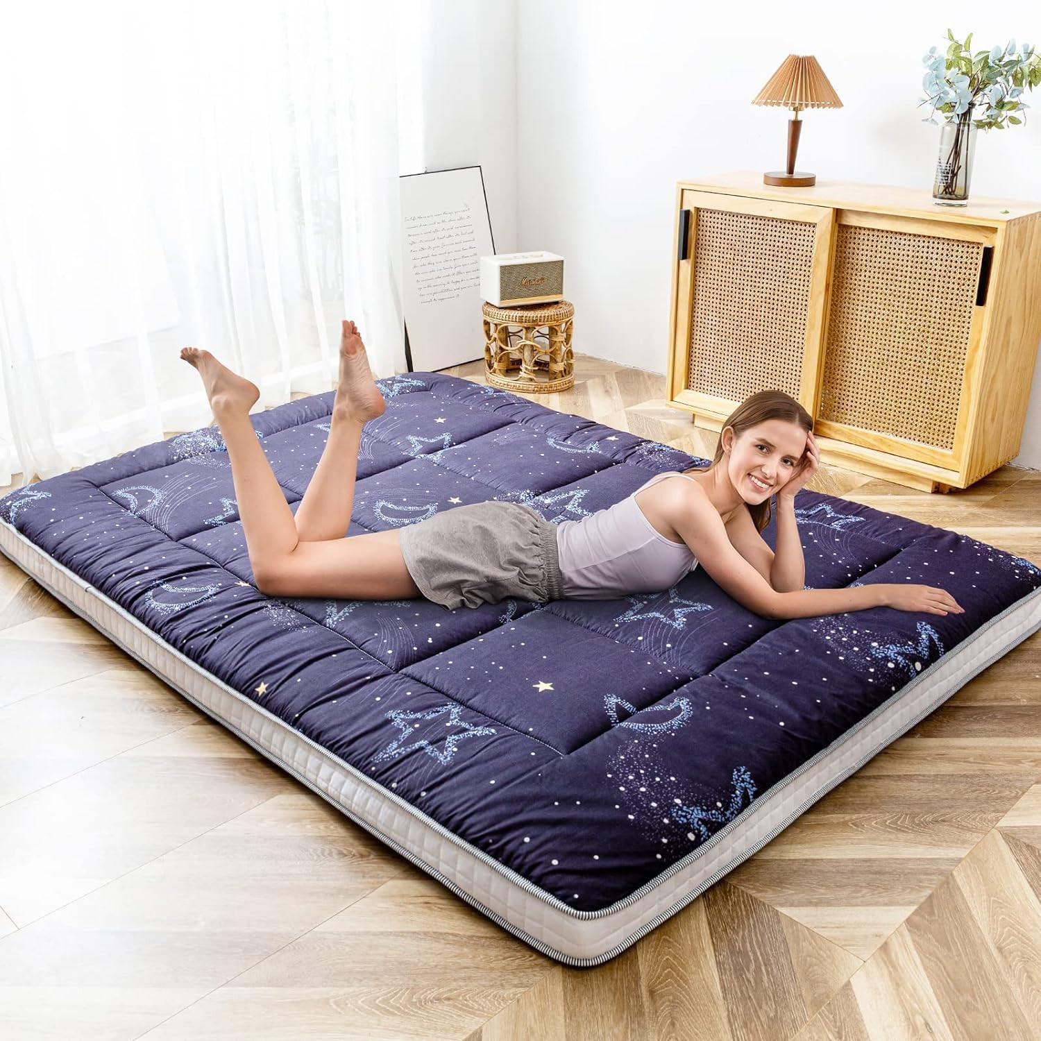 Black Moon and Star Futon Mattress, Japanese Floor Mattress Quilted Bed Mattress