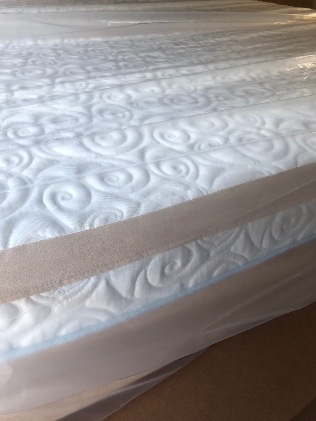 Tempurpedic Rhapsody Breeze Split King Mattress MSRP $6598 FREE SHIPPING!