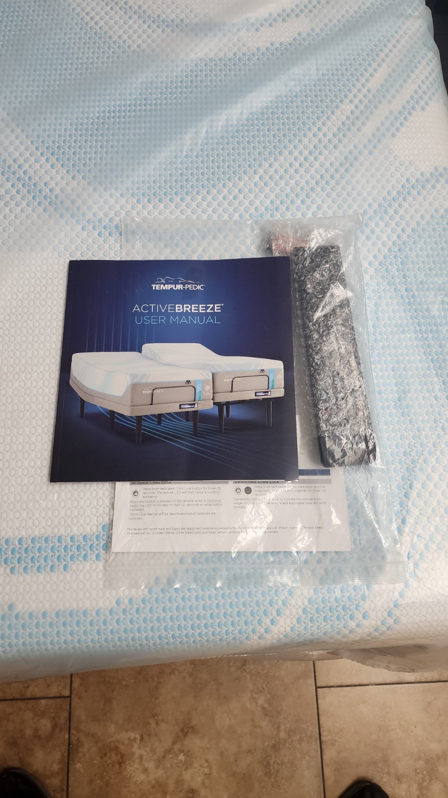 Tempurpedic ActiveBreeze Medium Hybrid King w/Air Bases-NEW-MSRP $14,197