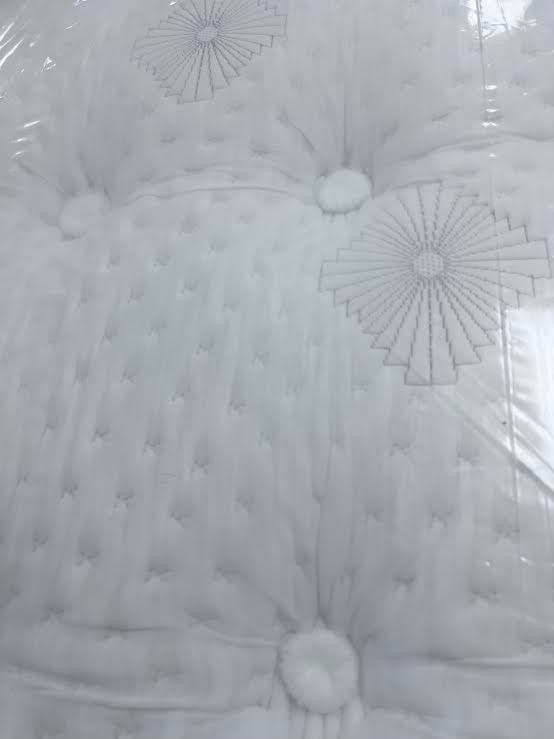 Queen Aireloom Pegasus Luxury Plush Luxetop Mattress