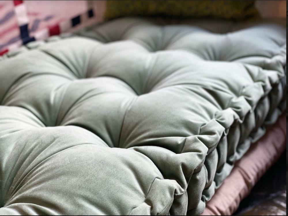 Custom French Mat mattress Daybed Sofa Cushion Day Bed Bench Seat Hand Tufted