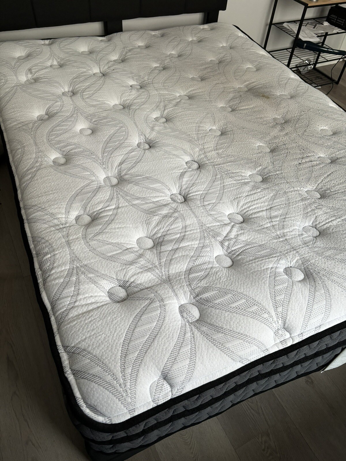 Sleepy’s Basic Innerspring Firm Mattress