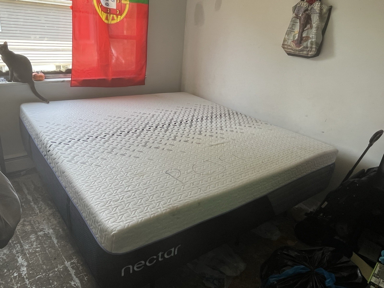 Nectar Full Memory Foam Mattress Medium Firm Breathable Fabric Cover White/Blue
