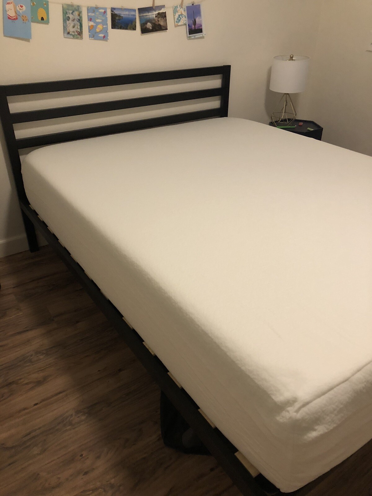 Zinus AZ-BTCM-12Q Memory Foam Green Tea Mattress, Queen – White
