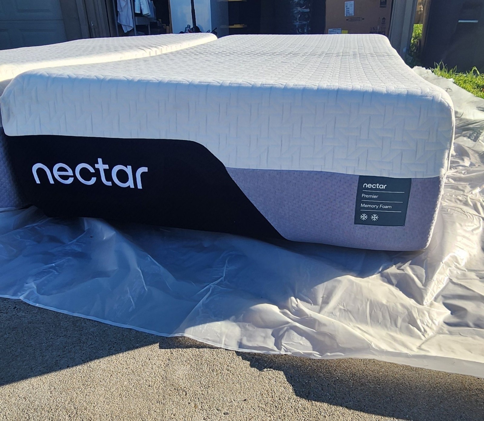 Nectar Premier Twin XL Memory Foam Mattress- Cooling, Medium, White/Gray/Black