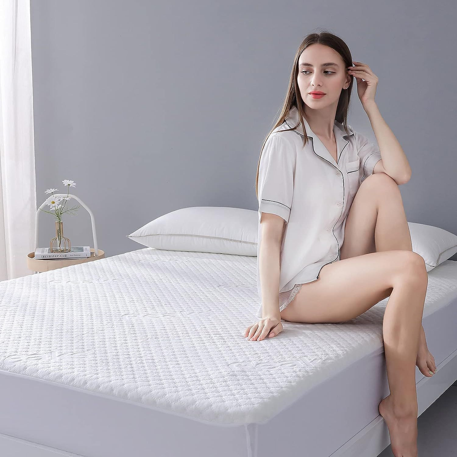 King Size Waterproof Mattress Protector Cooling Rayon from Bamboo King, White