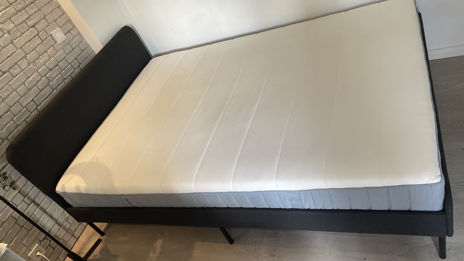 mattress queen 55×78 (140cm X 200cm)