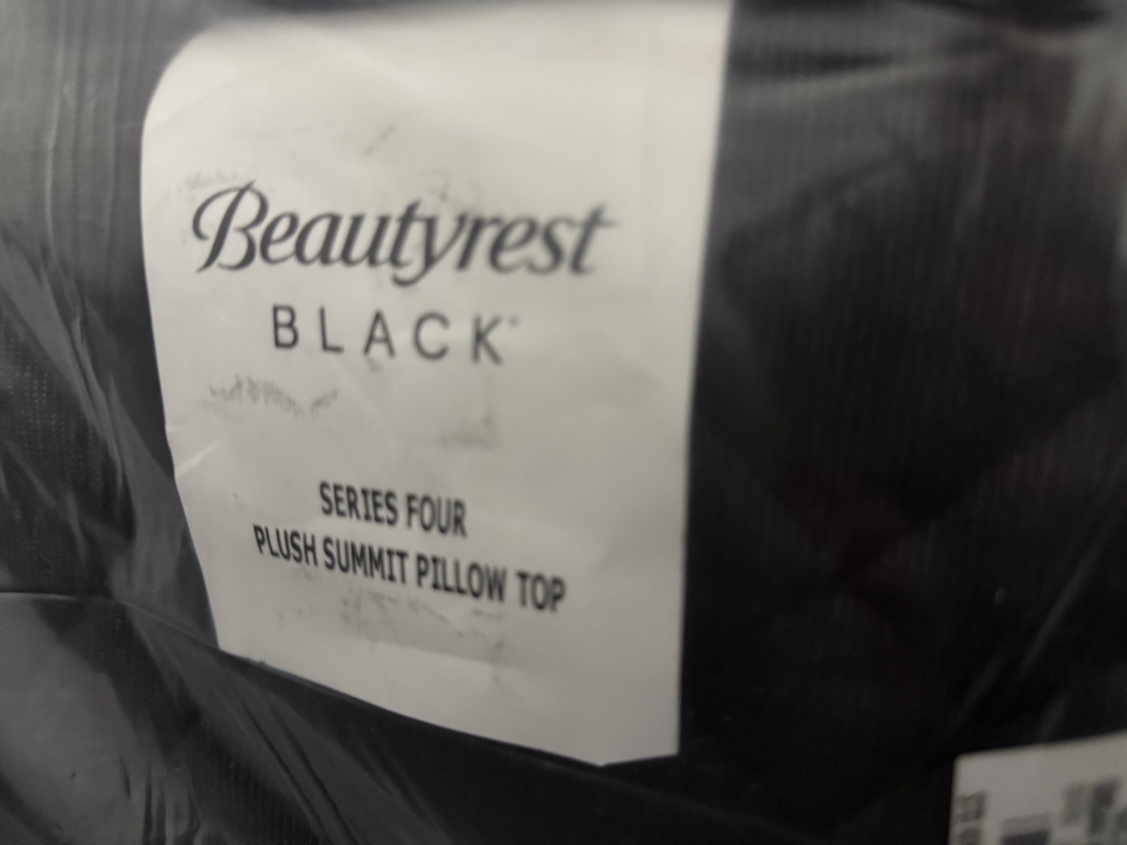BEAUTYREST BLACK Series 4 PLUSH PILLOWTOP Queen MATTRESS-FREE SHIP!