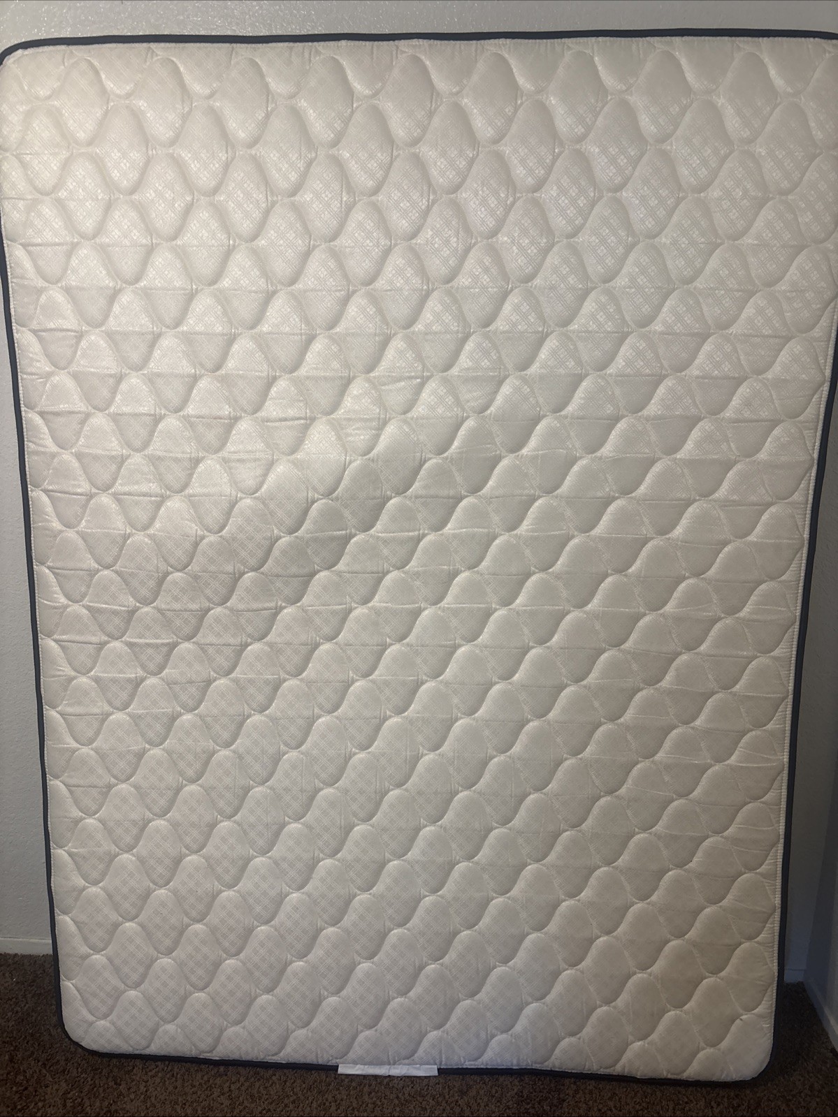 Comfortable Quilted Mattress with Breathable Fabric Cover