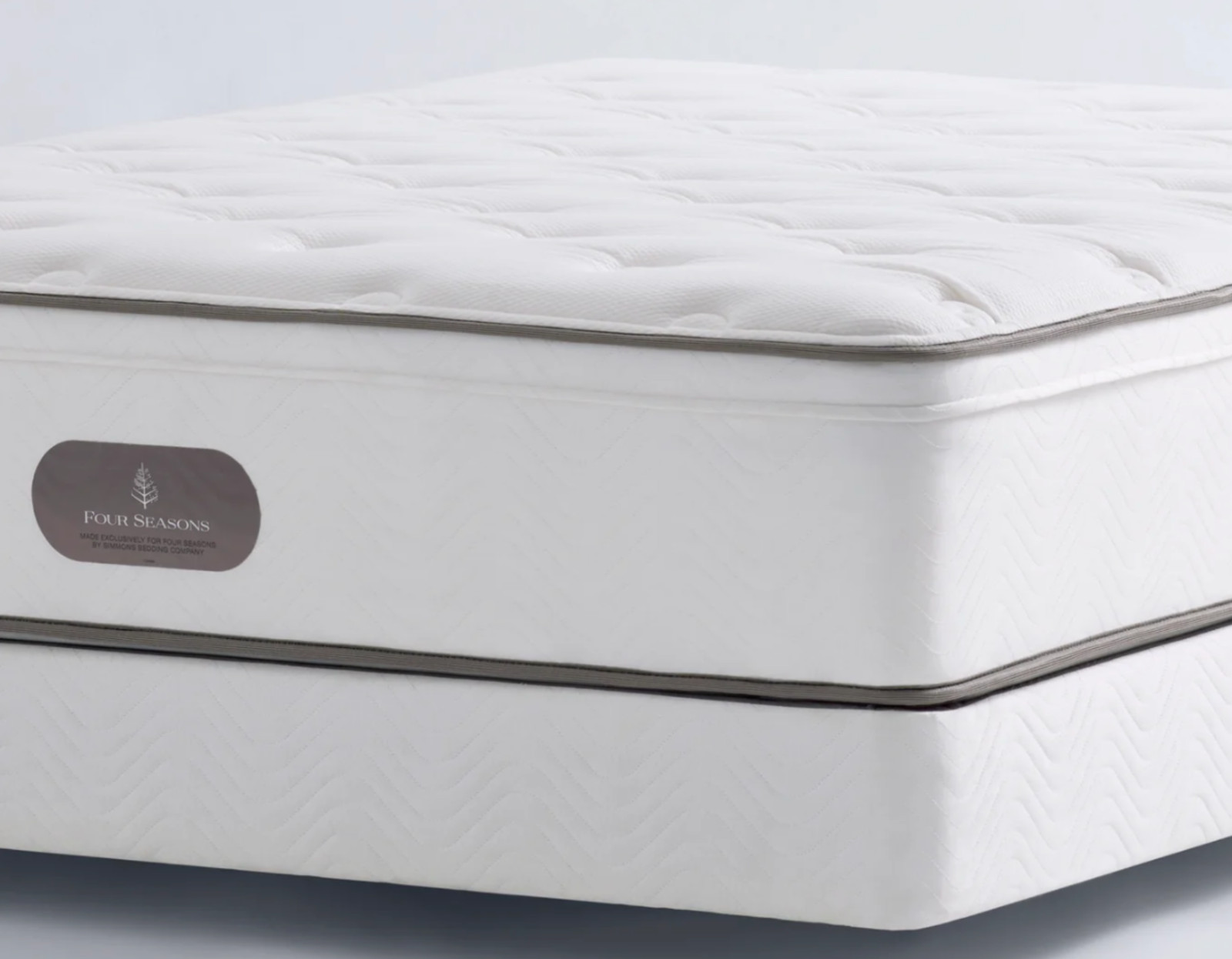 Four Seasons Signature Sleep Bed Set Queen