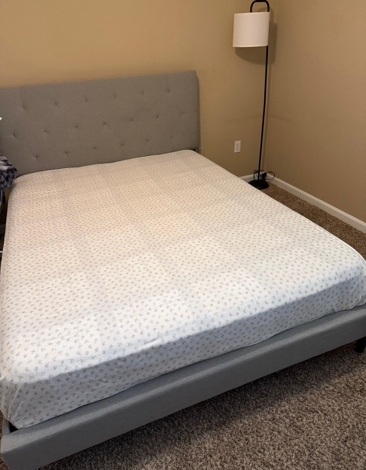 Bed + Queen Firm Memory Foam Mattress Gray/White
