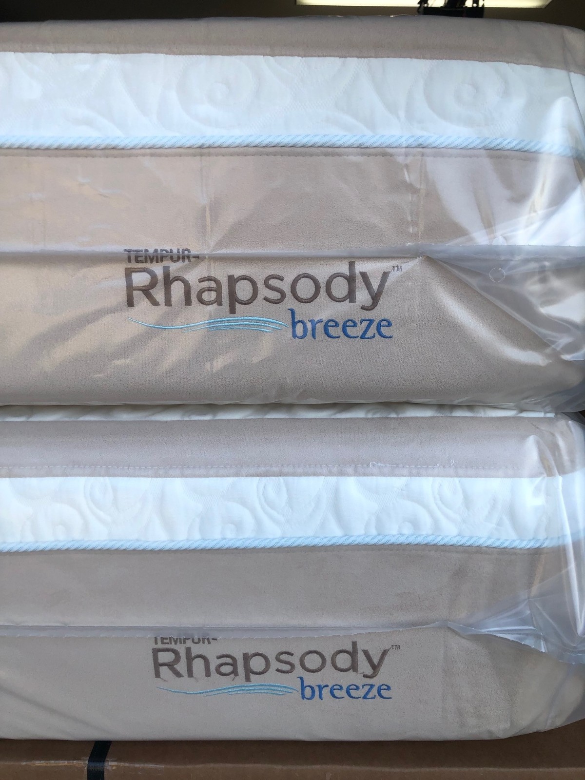 Tempurpedic Rhapsody Breeze Split King Mattress MSRP $6598 FREE SHIPPING!