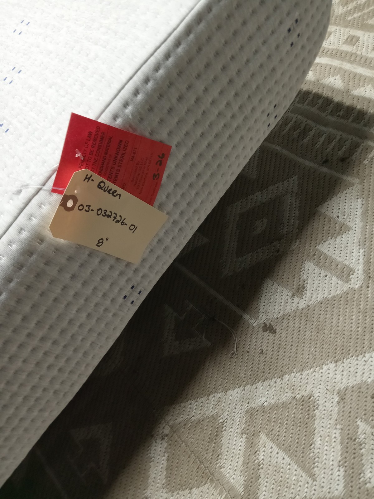 Sleepy’s | Basic Memory Foam | 8″ Queen Mattress