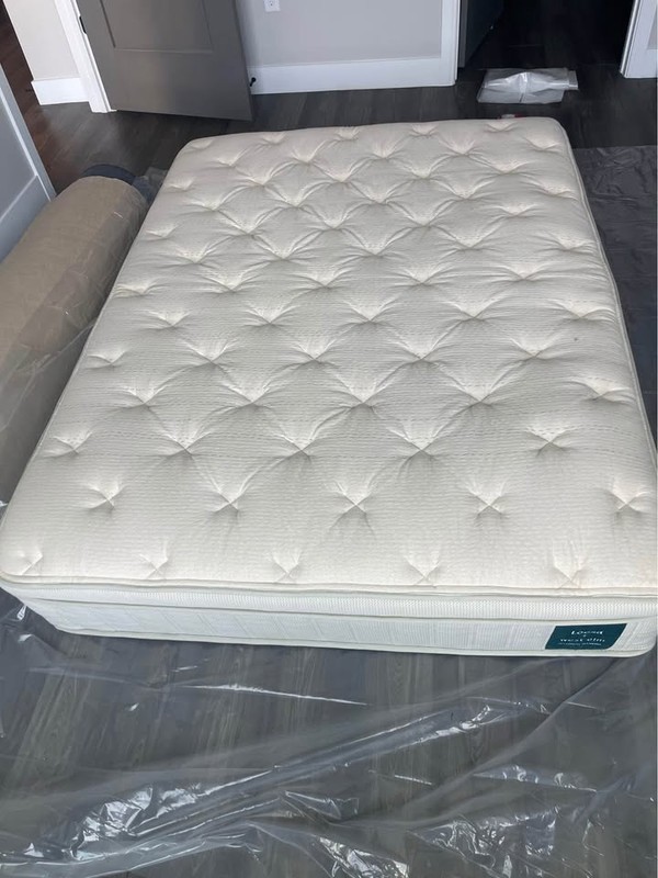 Leesa Natural Hybrid Mattress KING / FREE Delivery