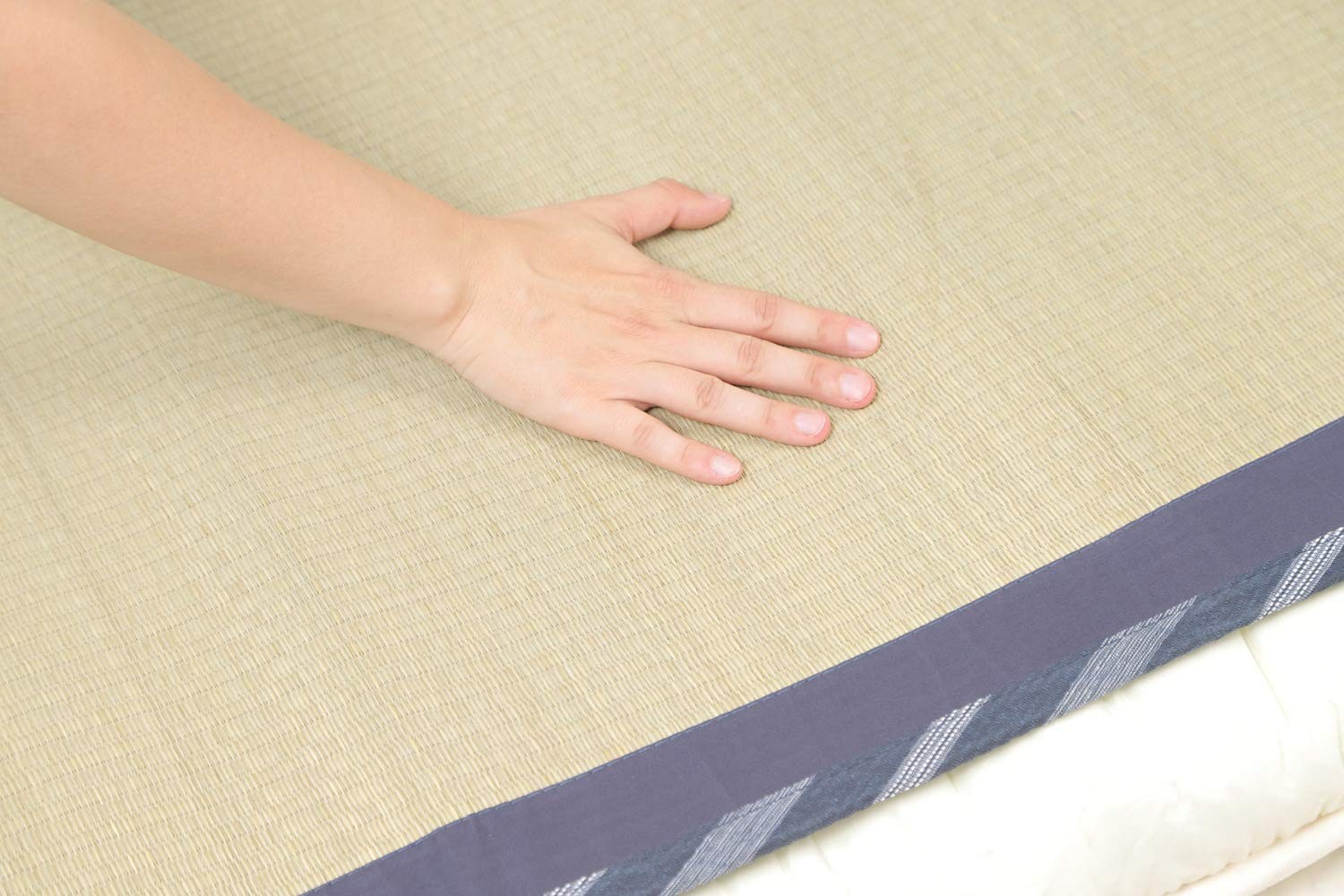 MIINA Japanese Traditional Igusa (Rush Grass) Tatami Mattress, Sleeping Mat, Jap