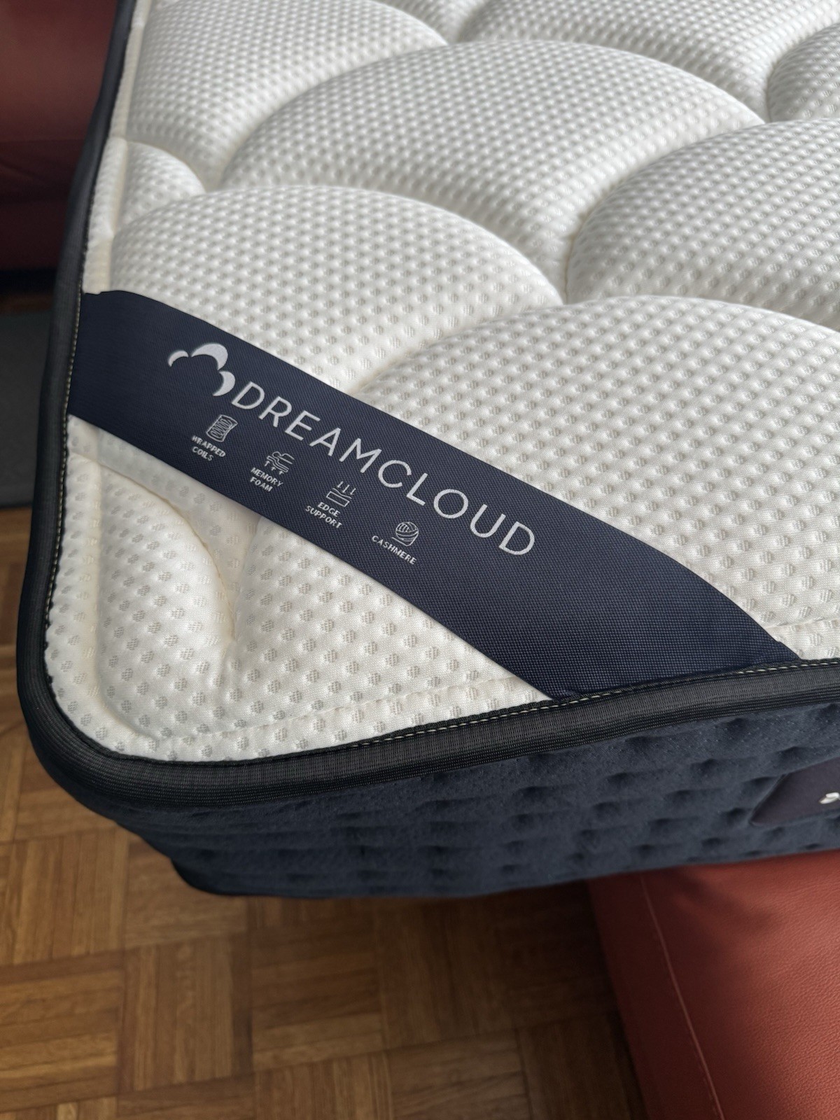DreamCloud The DreamCloud 38×75 Medium Firm Innerspring 14in Edge Support