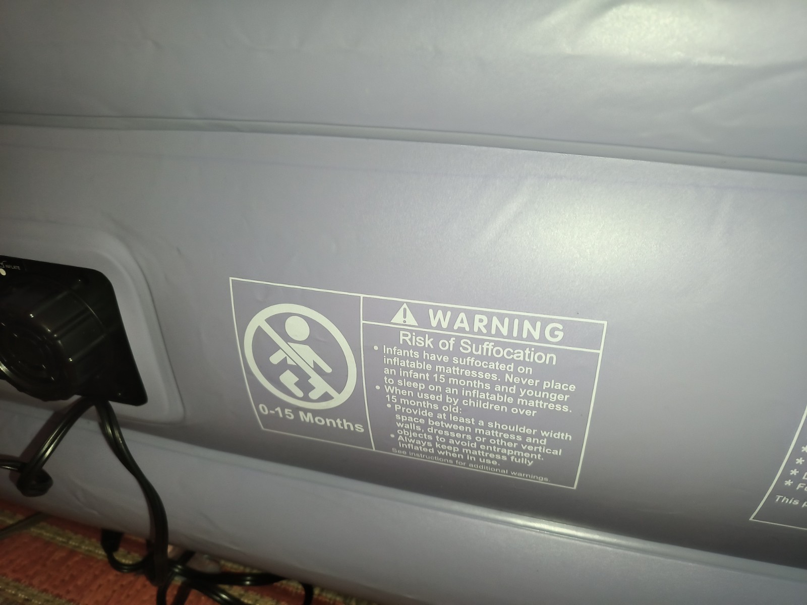Beauty Rest Air Mattress Queen HT-628 Silver Extraordinaire Built-in Air Pump
