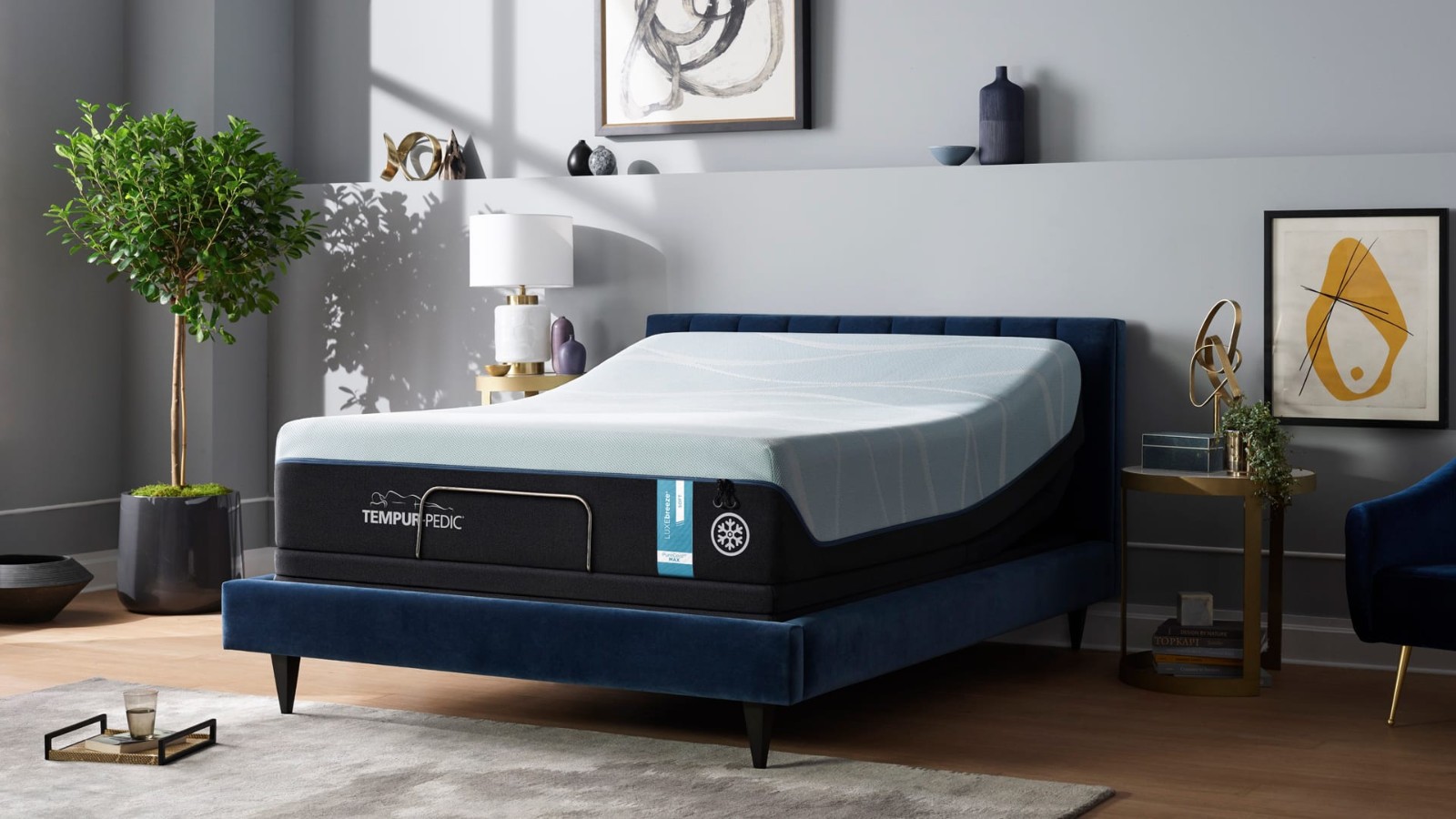 TEMPURPEDIC LUXEBREEZE SOFT QUEEN MATTRESS-MSRP$4900