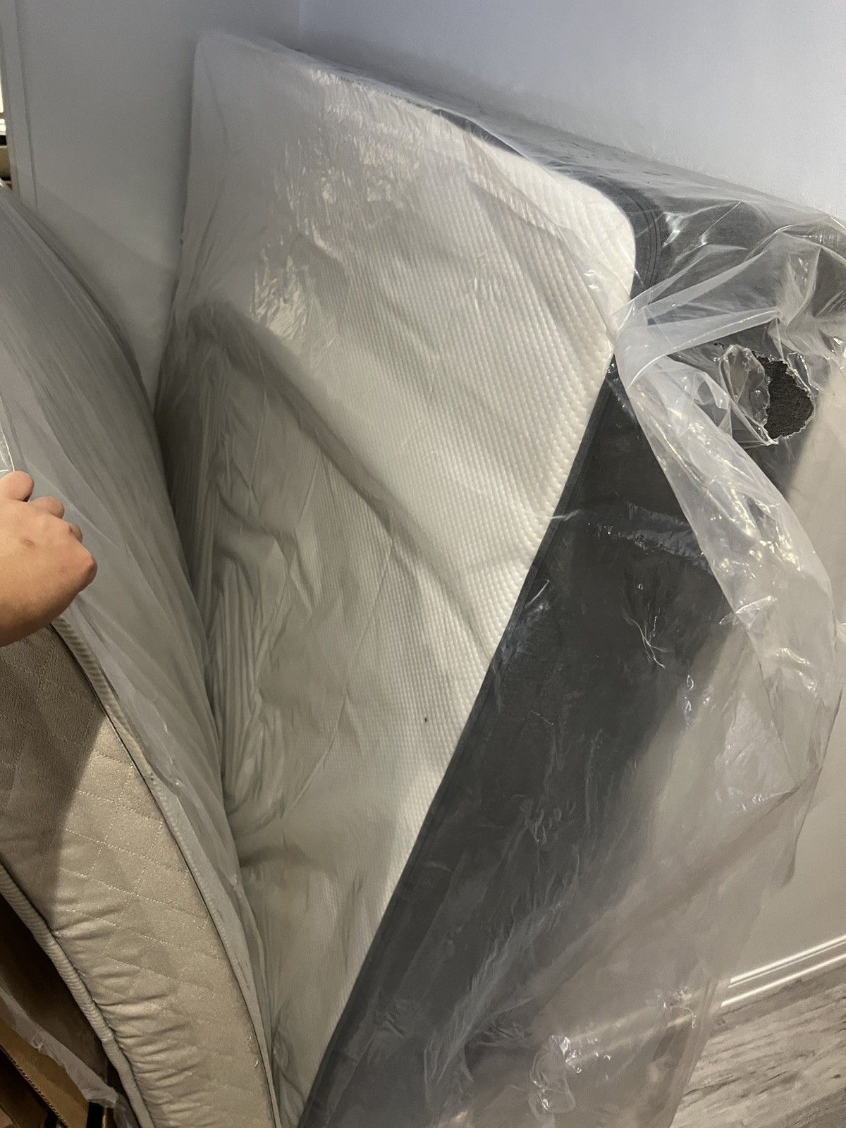 Casper Sleep Element Queen Size Mattress – Gray