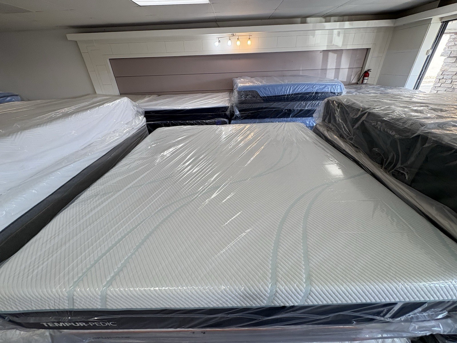 Tempur Pedic Pro Adapt Contour Technology Medium King