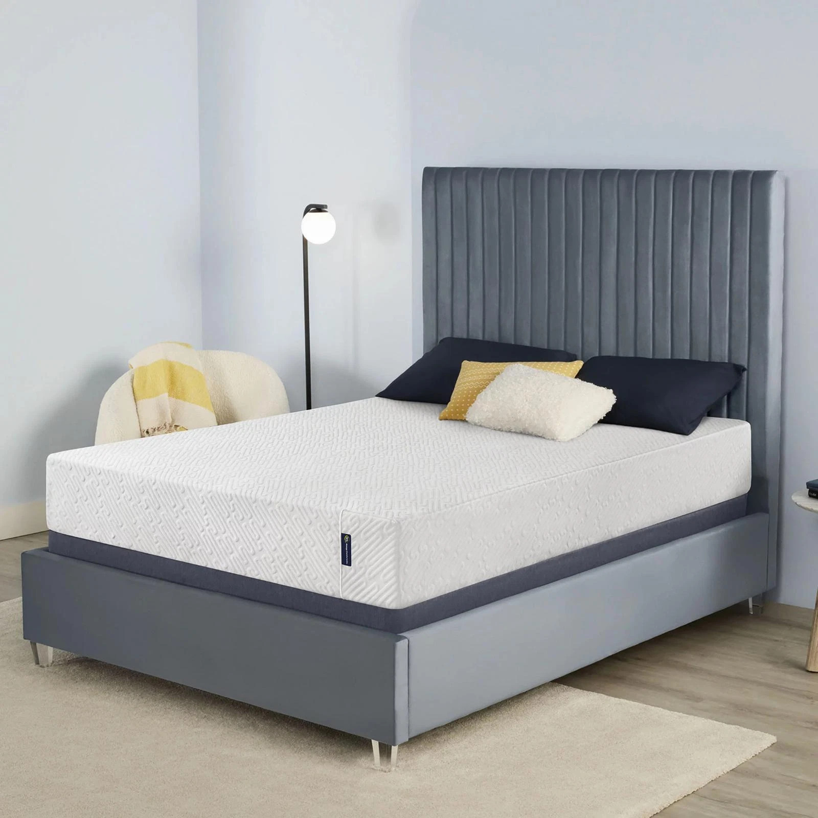 Luxury Serta 10″ Full Size Cooling Gel Memory Foam Mattress Mattress-In-A Box