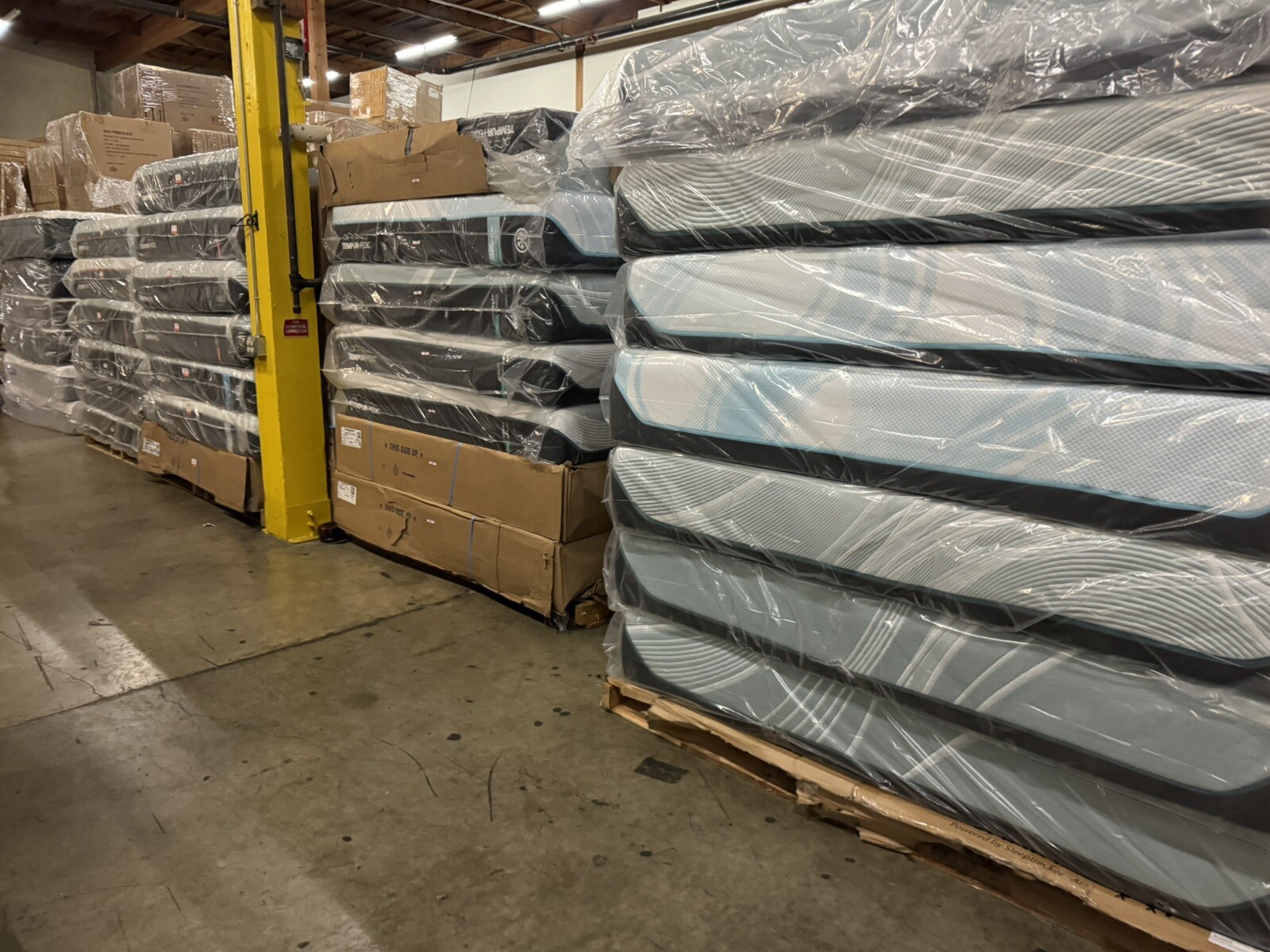 New California King TempurPedic ProAdapt 2.0 Medium Hybrid Mattress Sealed Bag