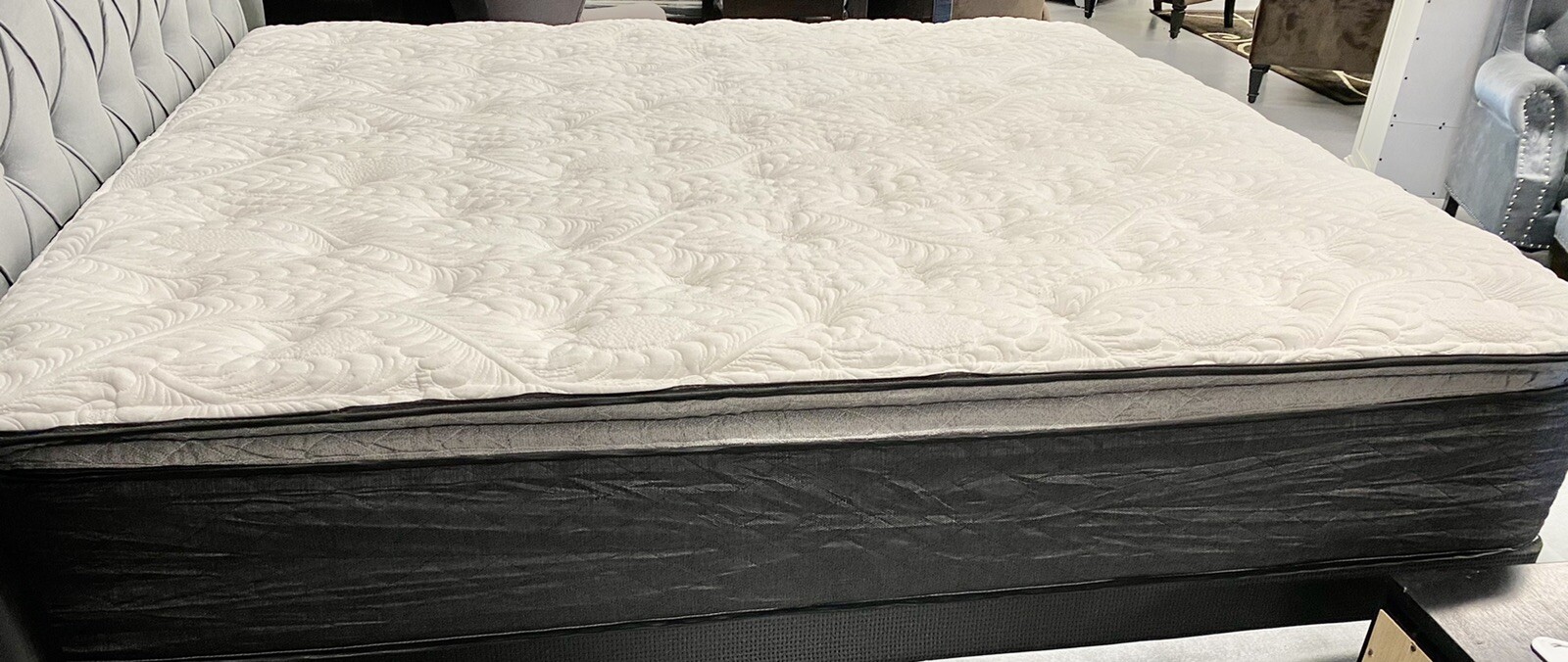 KING Pillow top mattress “Free Delivery” Cool Gel 800 Wrapped Quantum Coils 14”