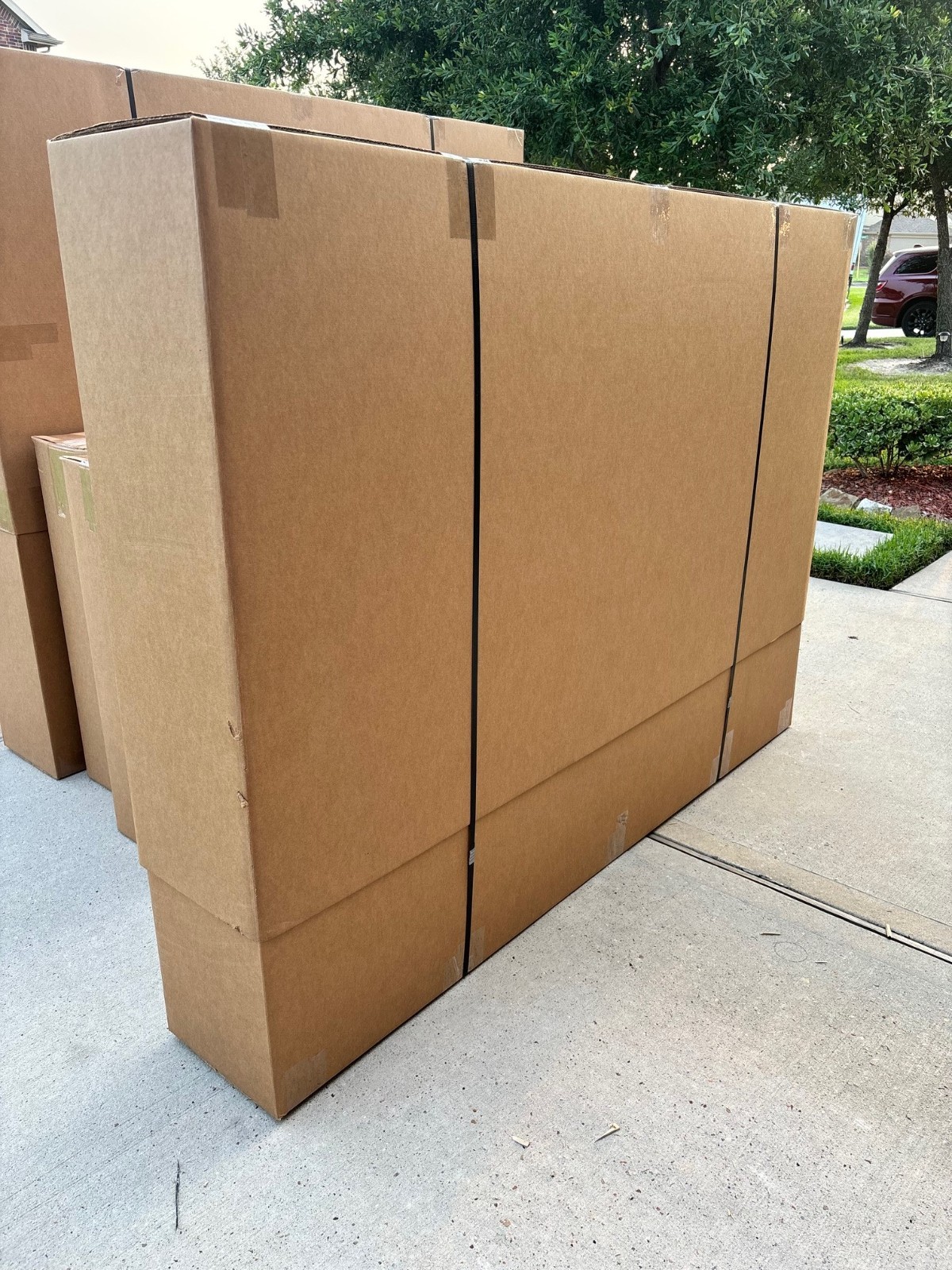 Tempurpedic Luxe Breeze Medium Hybrid 2.0 Queen Mattress 2025 LuxeBreeze NEW!