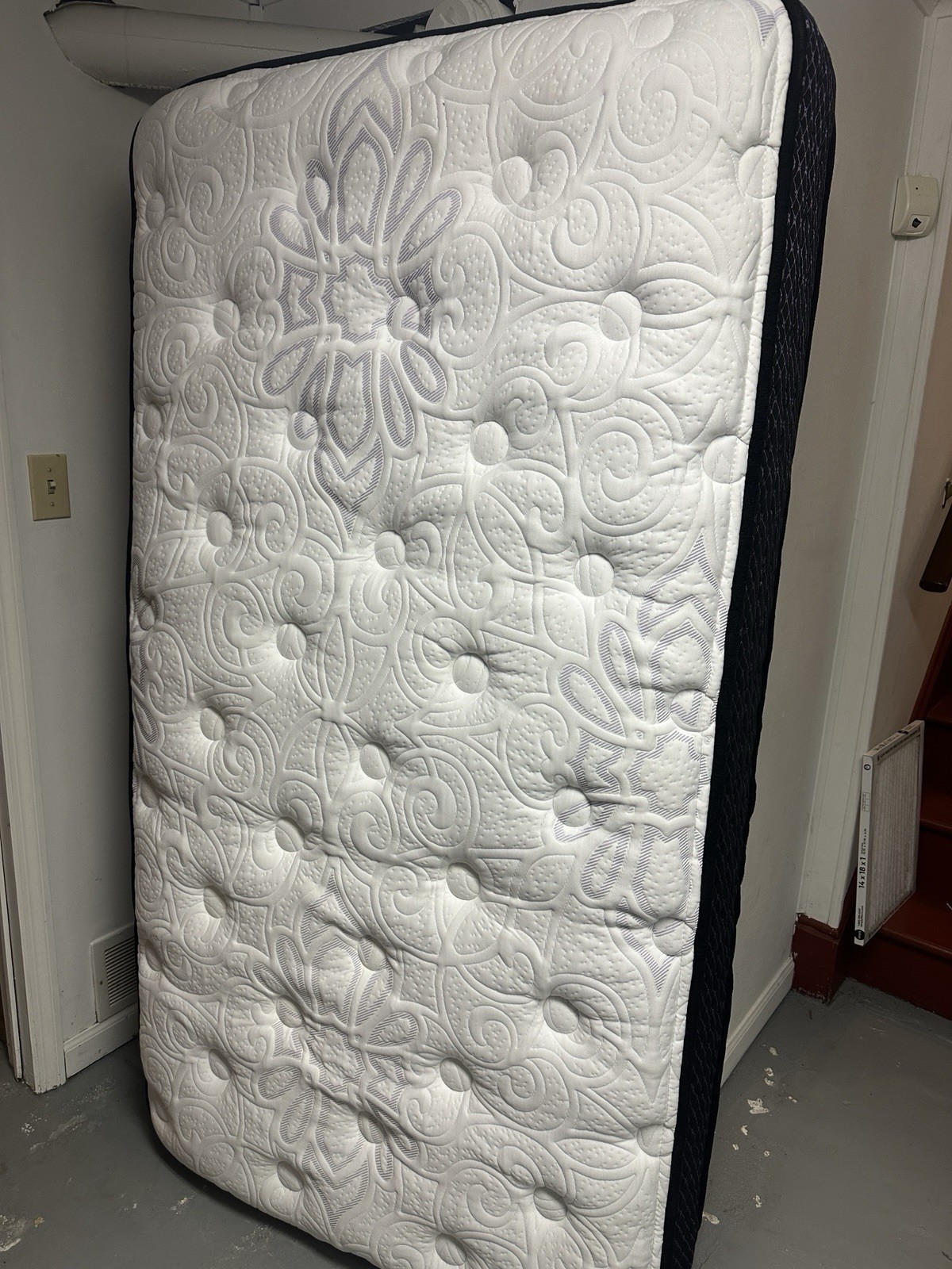 Twin Innerspring Mattress Medium Firm Quilted Floral Top White Black