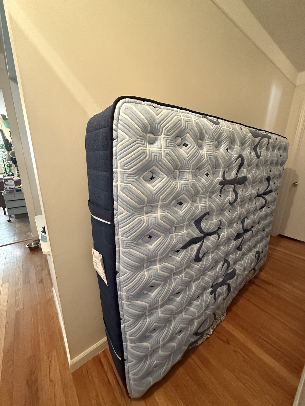 Stearns & Foster Estate Collection ESTATEMTT5/0MATT Medium Queen Mattress